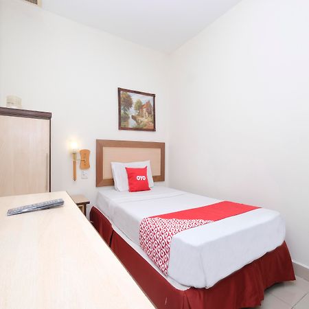 Hotel Sri Sutra - Sungai Buloh 八打灵再也 外观 照片