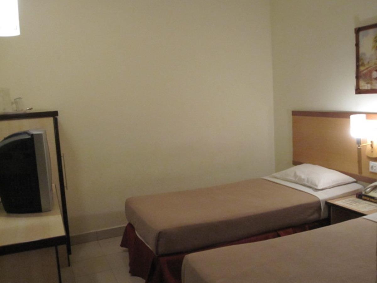 Hotel Sri Sutra - Sungai Buloh 八打灵再也 外观 照片